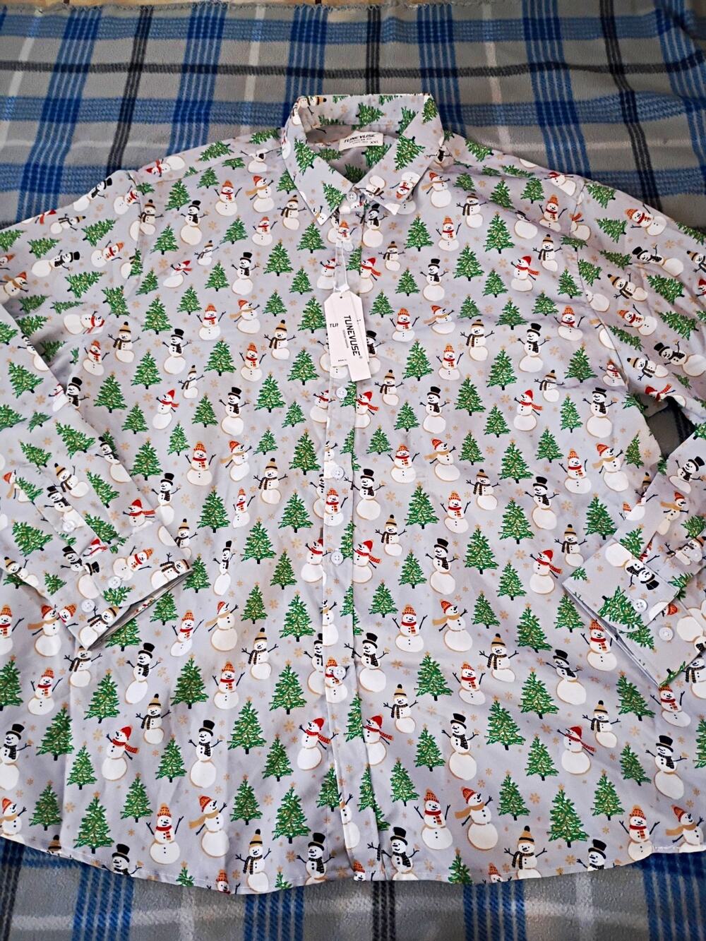 TUNEVUSE Men's Christmas Shirt Size 2XL - Snowman & Tree Print Long Sleeve